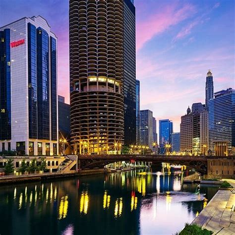 THE 5 BEST Chicago Marathon Hotels 2024 (Prices) .